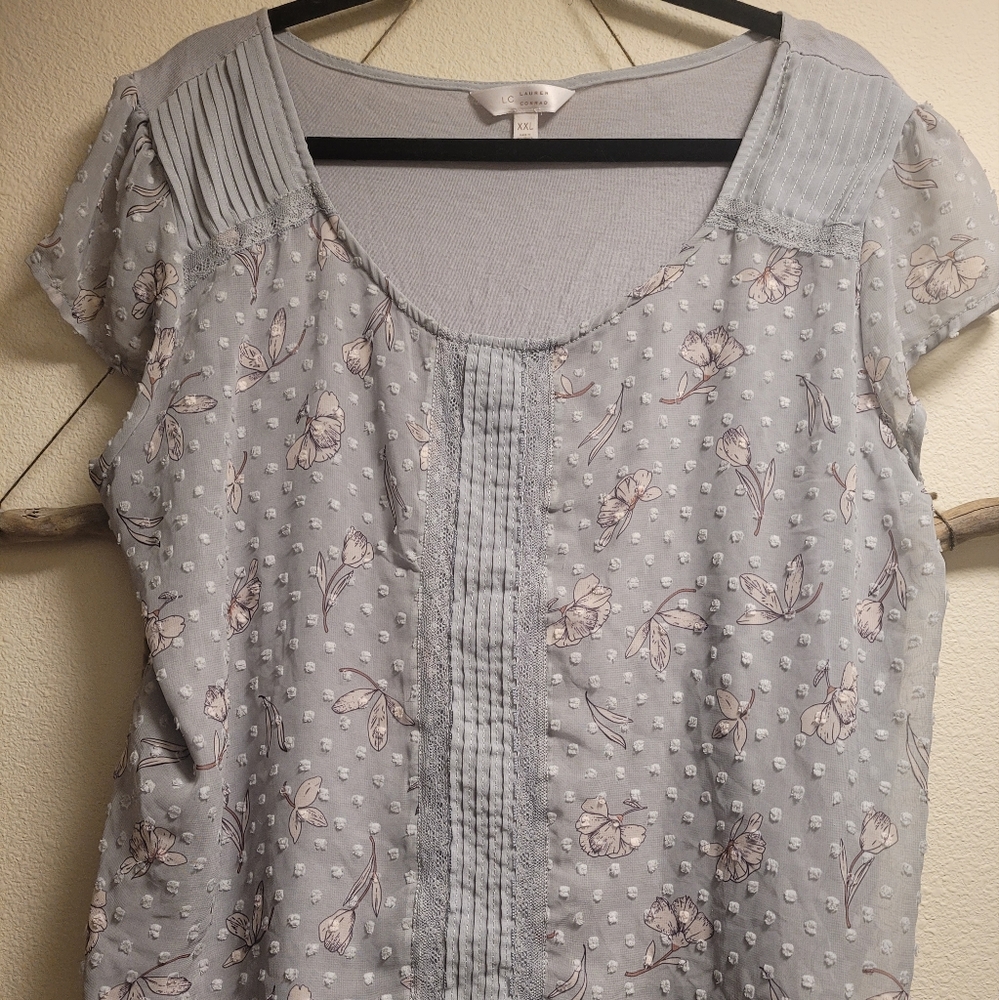 Lauren Conrad top